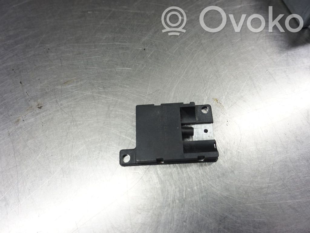 BMW 5 E60 E61 Radio antena 