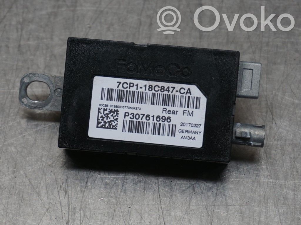 Volvo V40 Cross country Radio antenna 