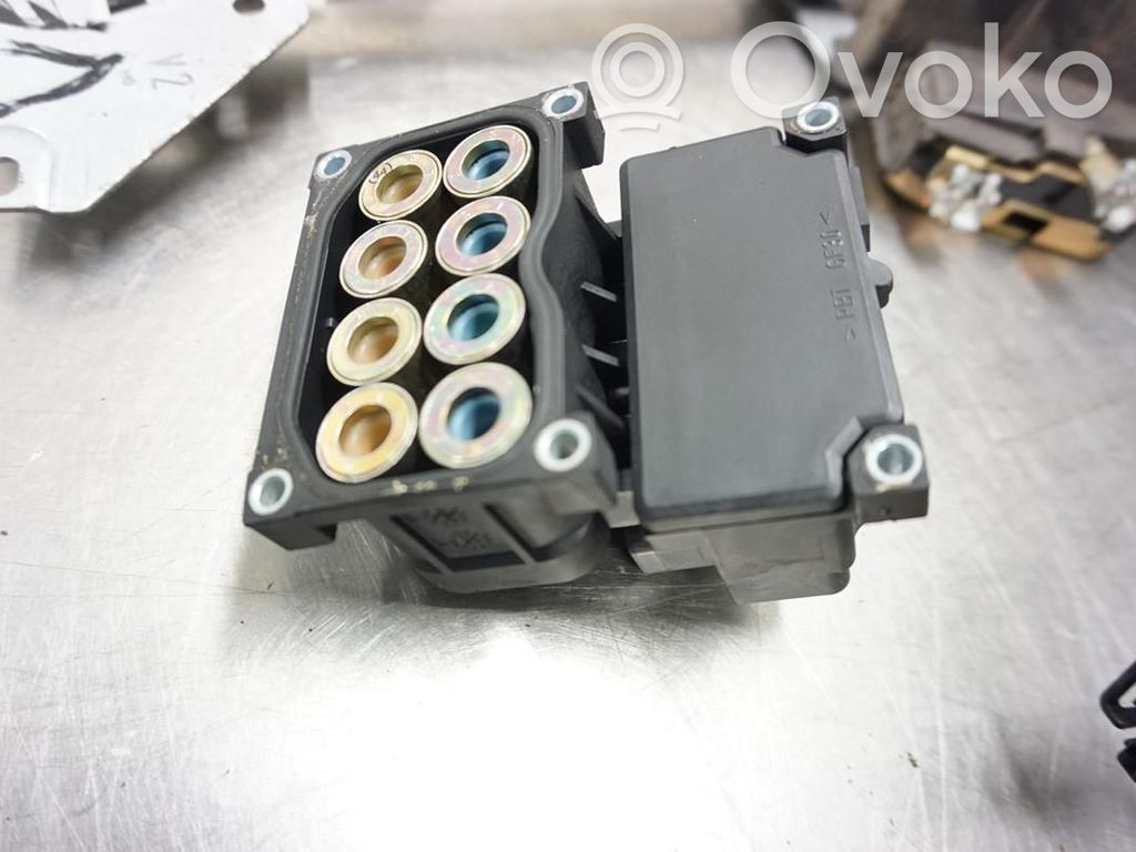 Volvo S40, V40 ABS control unit/module 