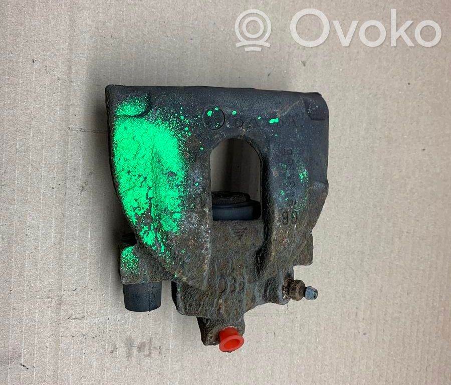 Volvo V70 Tylny zacisk hamulcowy 