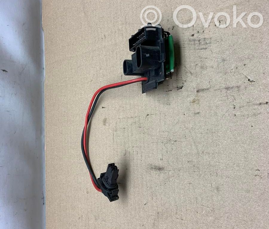 Renault Clio II Heater blower motor/fan resistor 