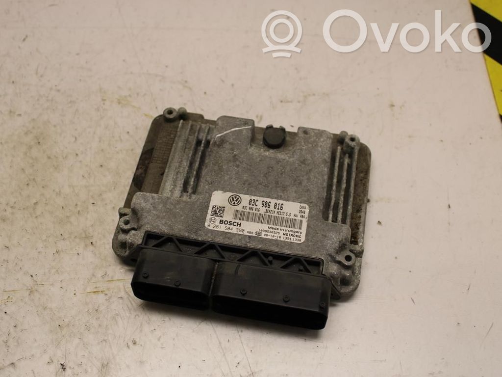 Volkswagen Golf VI Injection control unit/module 