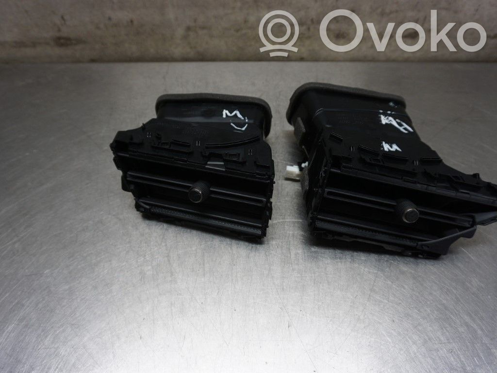 Lexus UX Dash center air vent grill 