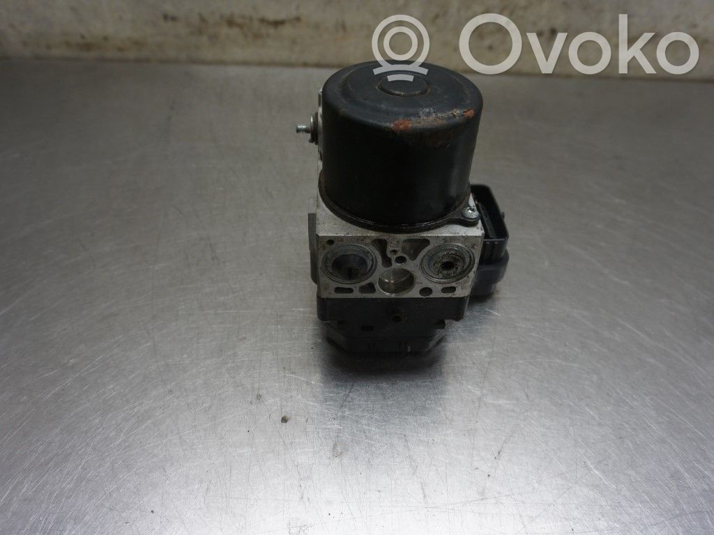 Subaru B9 Tribeca ABS Blokas 