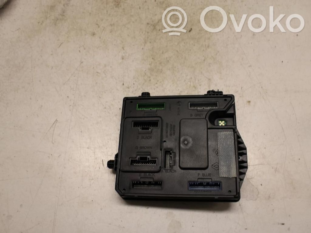 Renault Megane III Modul siguranțe 