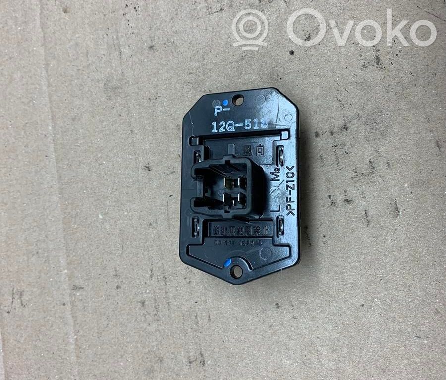 Mitsubishi Space Star Rezystor / Opornik dmuchawy nawiewu 