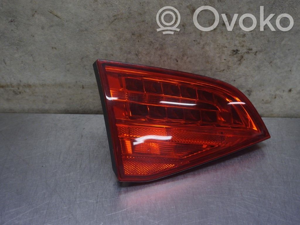 Audi A4 S4 B8 8K Lampy tylnej klapy bagażnika 