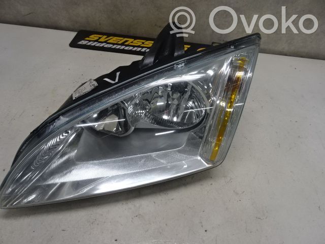 Ford Focus Headlight/headlamp 