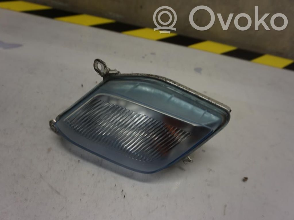 Nissan Micra Indicatore di direzione anteriore 