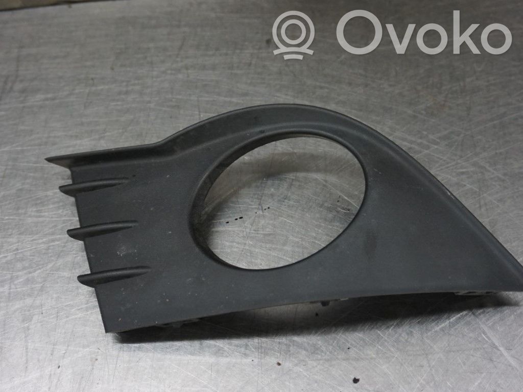 Renault Clio III Grilă radiator față 