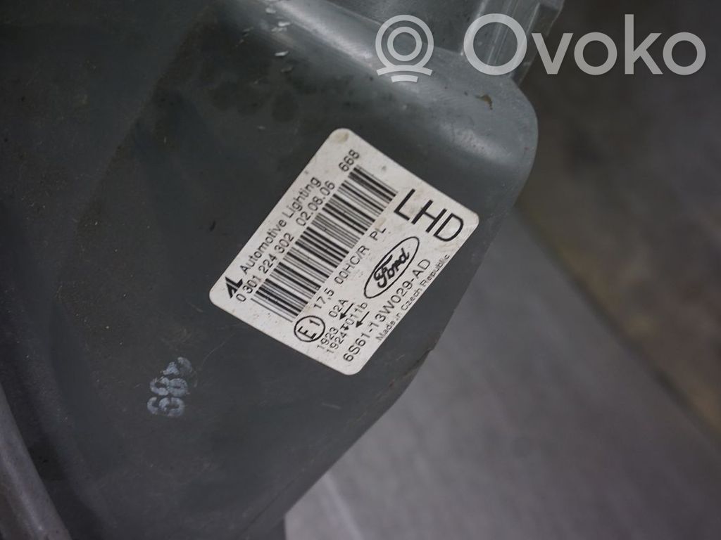 Ford Fiesta Scheinwerfer 