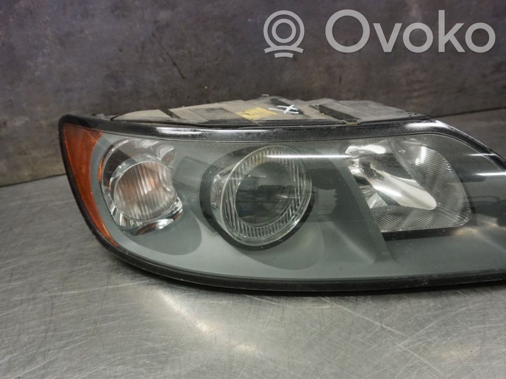 Volvo V50 Headlight/headlamp 