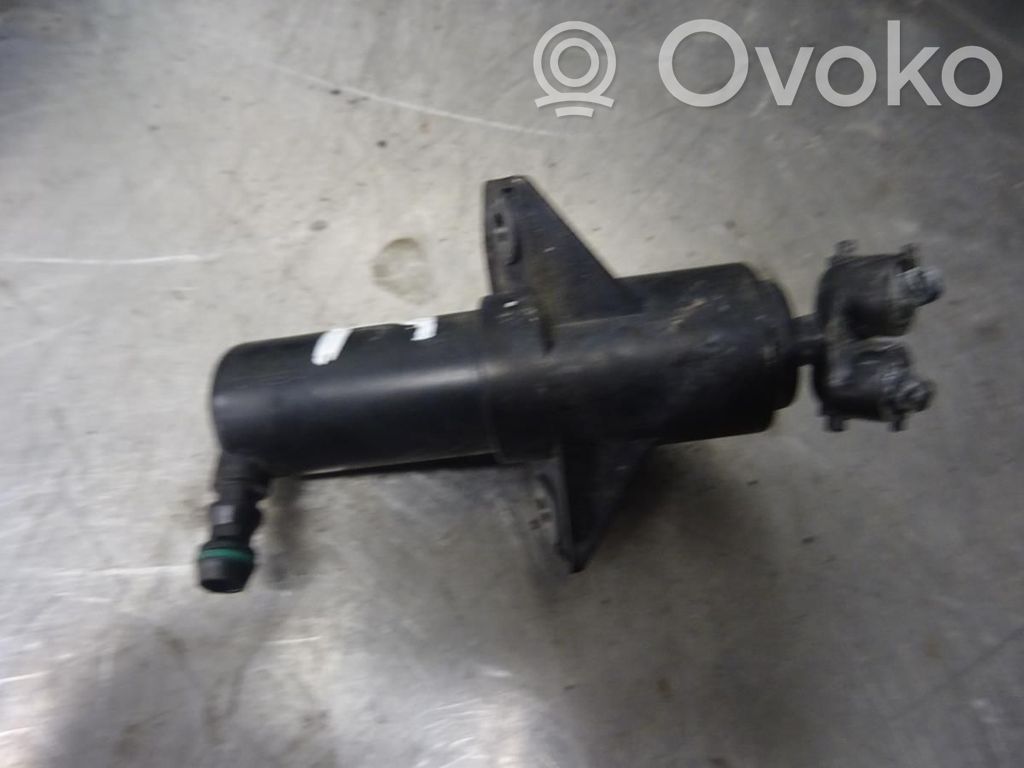 Skoda Fabia Mk2 (5J) Ugello a spruzzo lavavetri per faro
