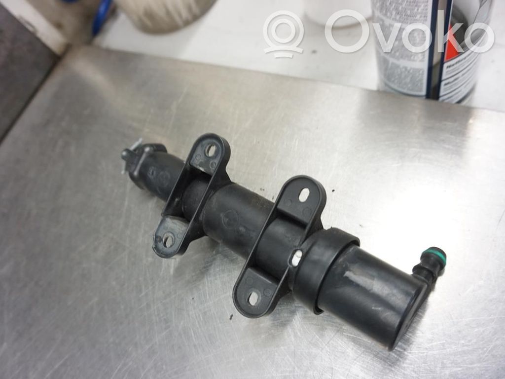 Skoda Superb B6 (3T) Ugello a spruzzo lavavetri per faro