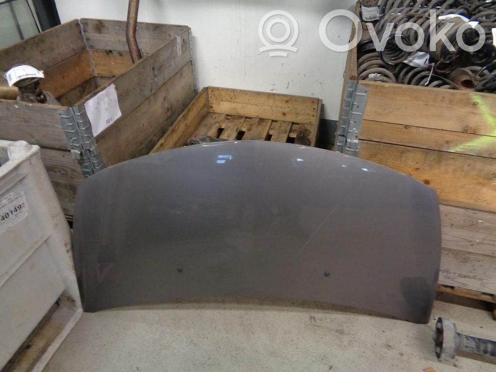 Renault Clio III Pokrywa przednia / Maska silnika 