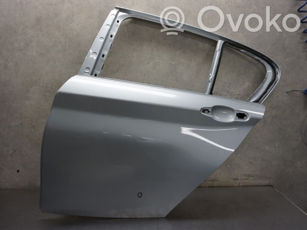 BMW 1 F20 F21 Aizmugurējās durvis 