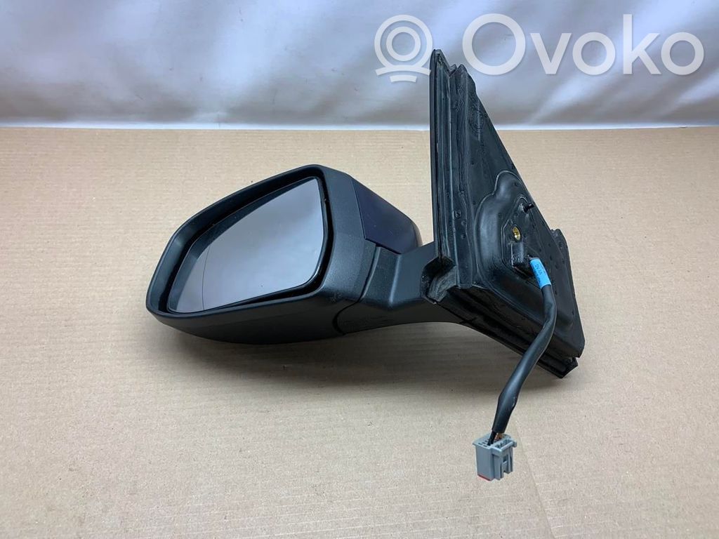 Ford Mondeo MK IV Front door electric wing mirror 