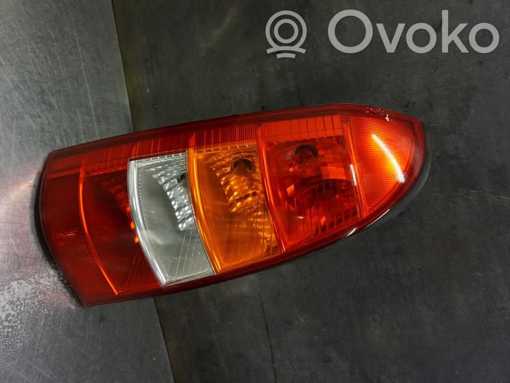 Lampa tylna   9117210,157281