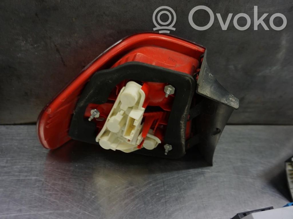 Rear/tail lights   63216937458,157663,6937458