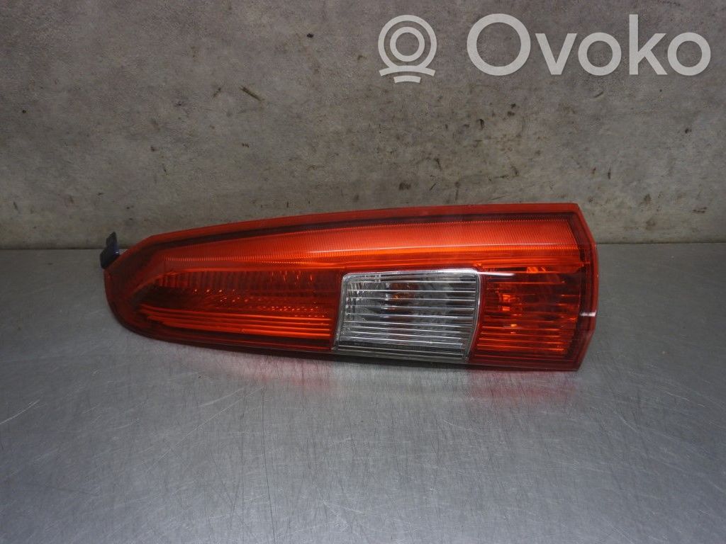 Volvo V70 Lampă spate în caroserie 