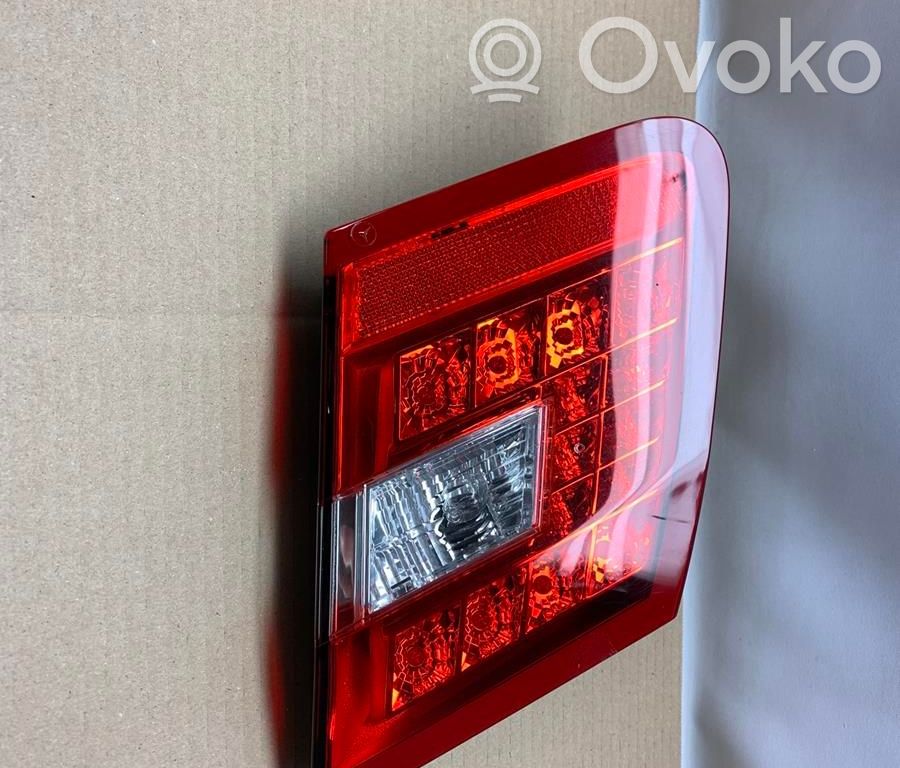 Mercedes-Benz E W212 Luci posteriori del portellone del bagagliaio 