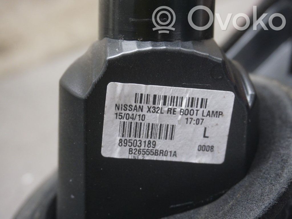 Nissan Qashqai+2 Rückleuchte Heckleuchte innen 