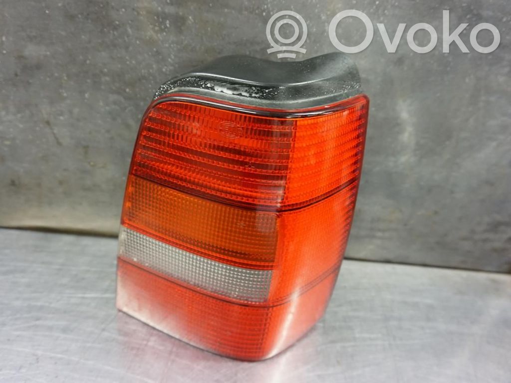 Volkswagen Golf III Lampă spate în caroserie 