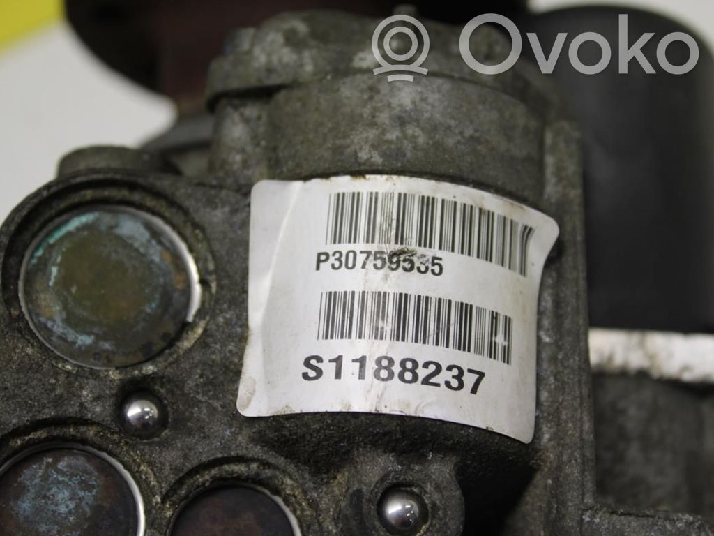 Volvo XC70 Takatasauspyörästö