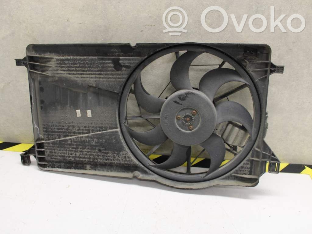Elektrisks radiatoru ventilators   1530980,199753