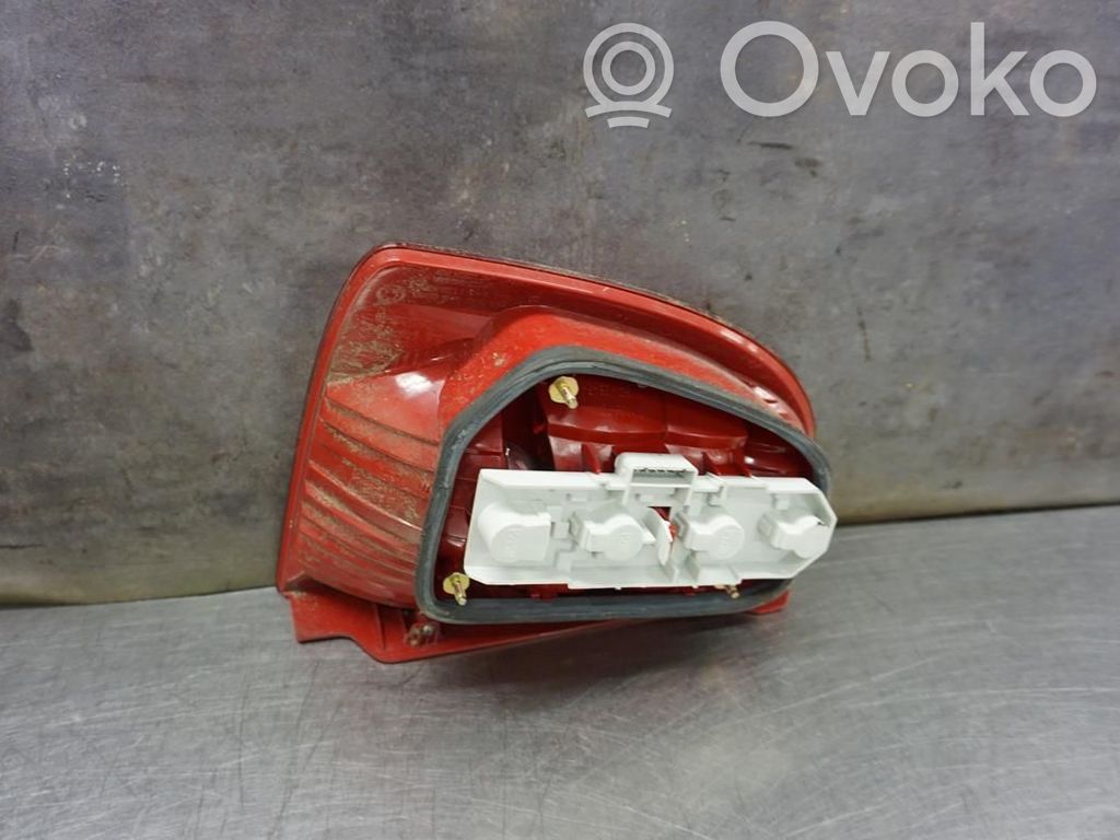 Skoda Superb B5 (3U) Lampă spate în caroserie 