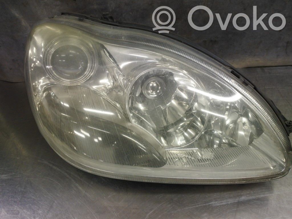 Mercedes-Benz S W220 Faro/fanale 