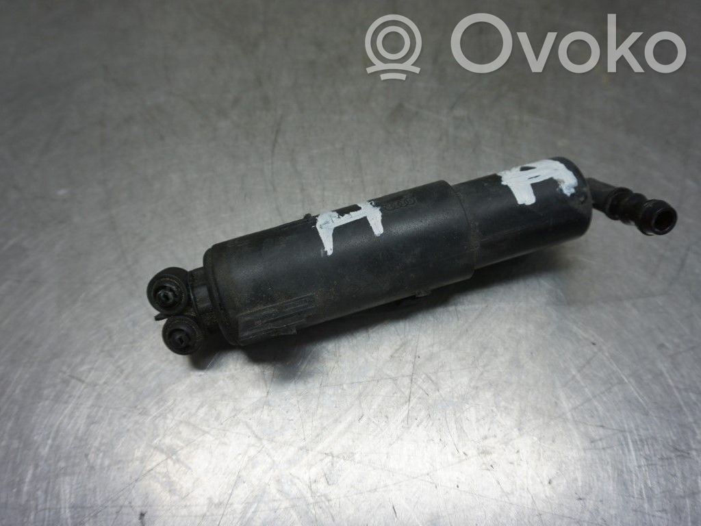 Dysza spryskiwacza lampy przedniej   8K0955102B,N009732