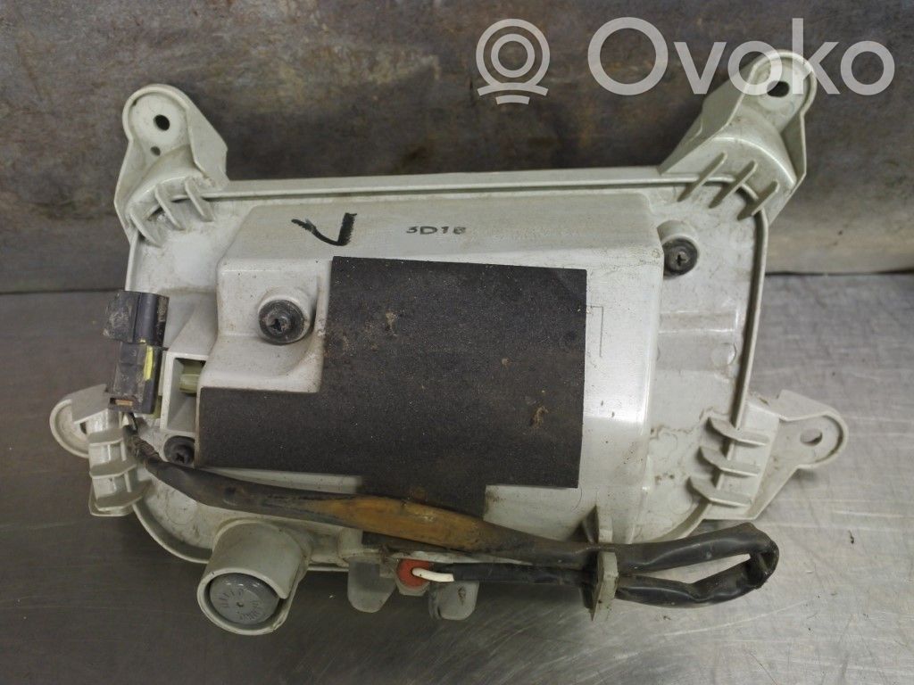 KIA Ceed Fendinebbia anteriore 