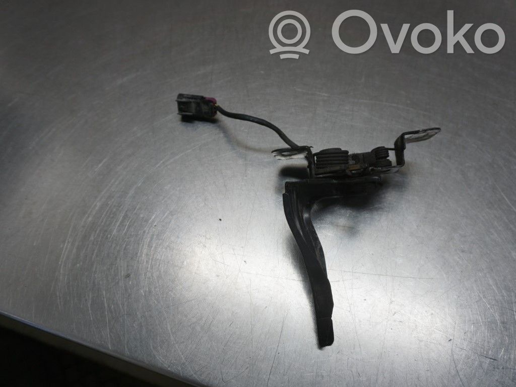 Saab 9-5 Engine bonnet/hood lock/catch 