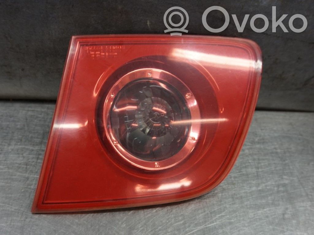Mazda 3 I Takaluukun takavalot 