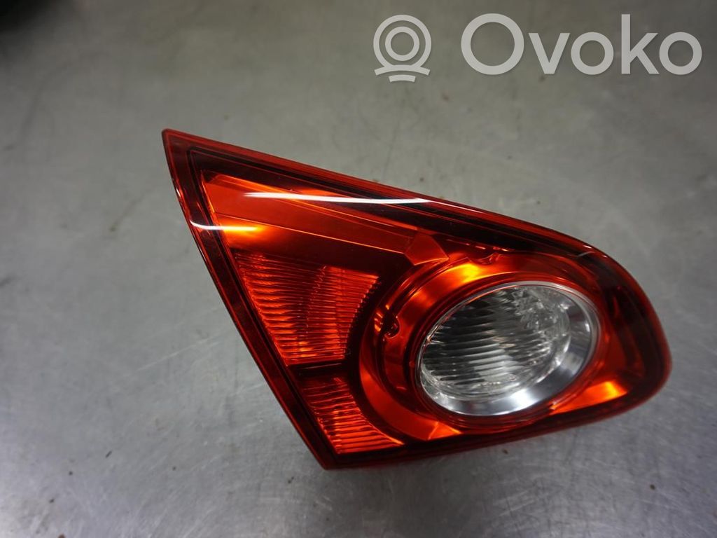 Nissan Qashqai Luci posteriori del portellone del bagagliaio 