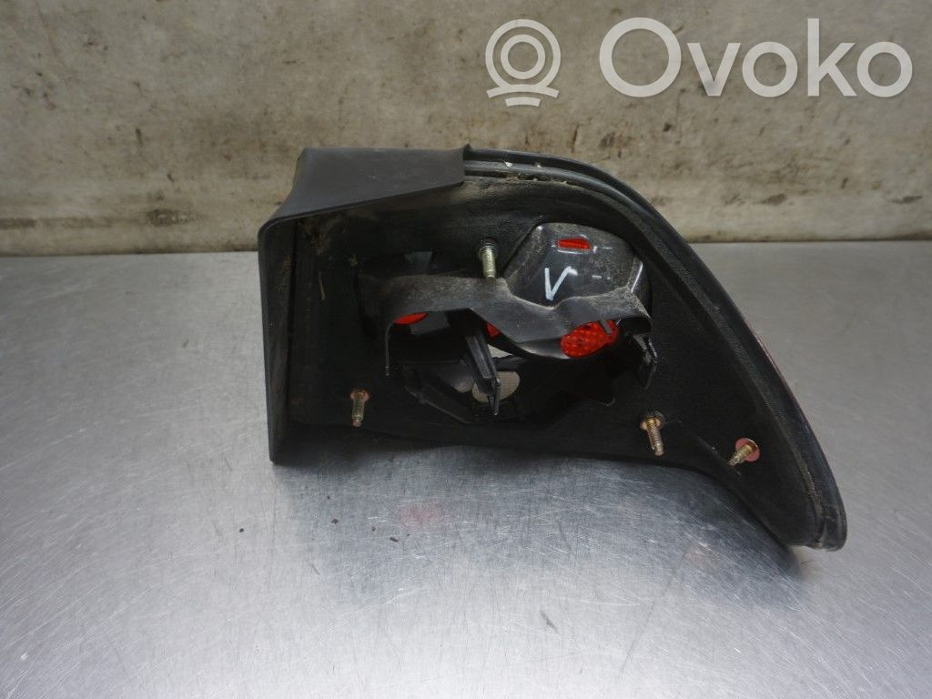 Lampa tylna   4831061,N010406