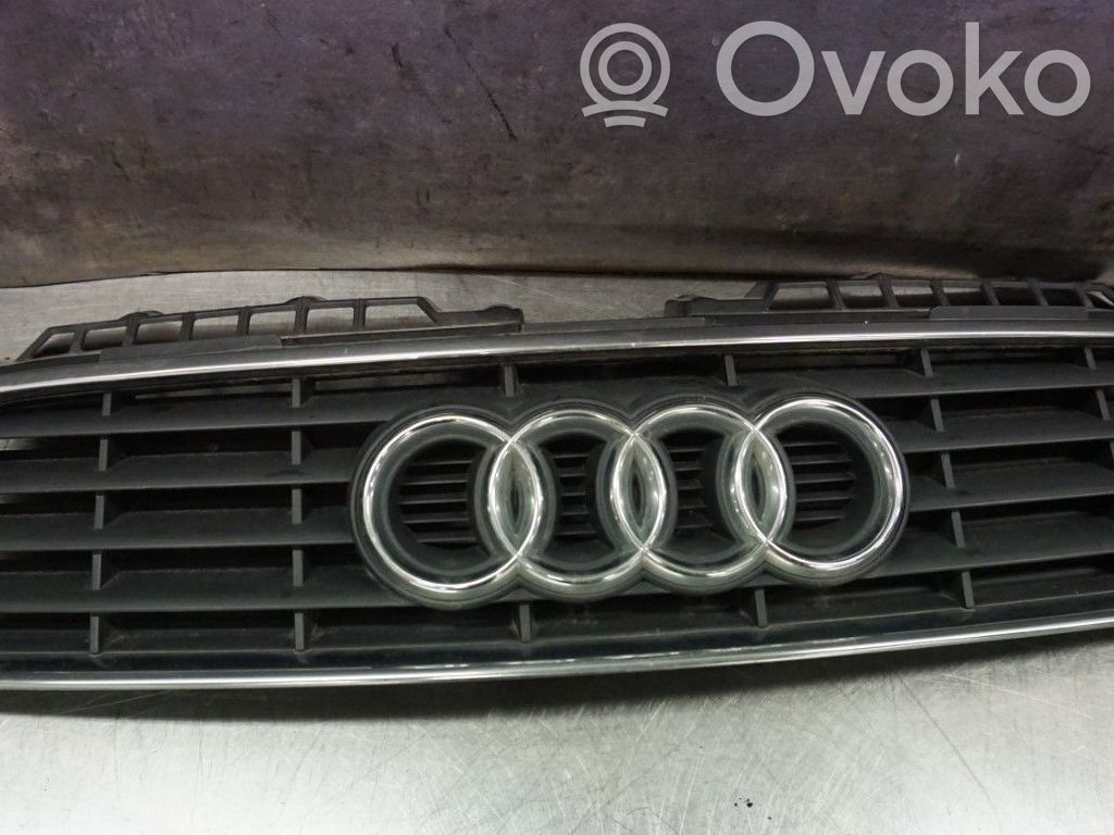 Audi A3 S3 8P Grilă inferioară bară față 