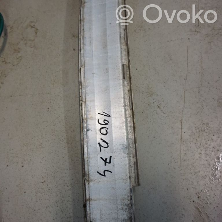 Volvo S70  V70  V70 XC Poprzeczka zderzaka tylnego 