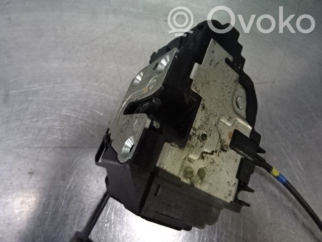 Zamek drzwi przednich   80500AX11A,N032104