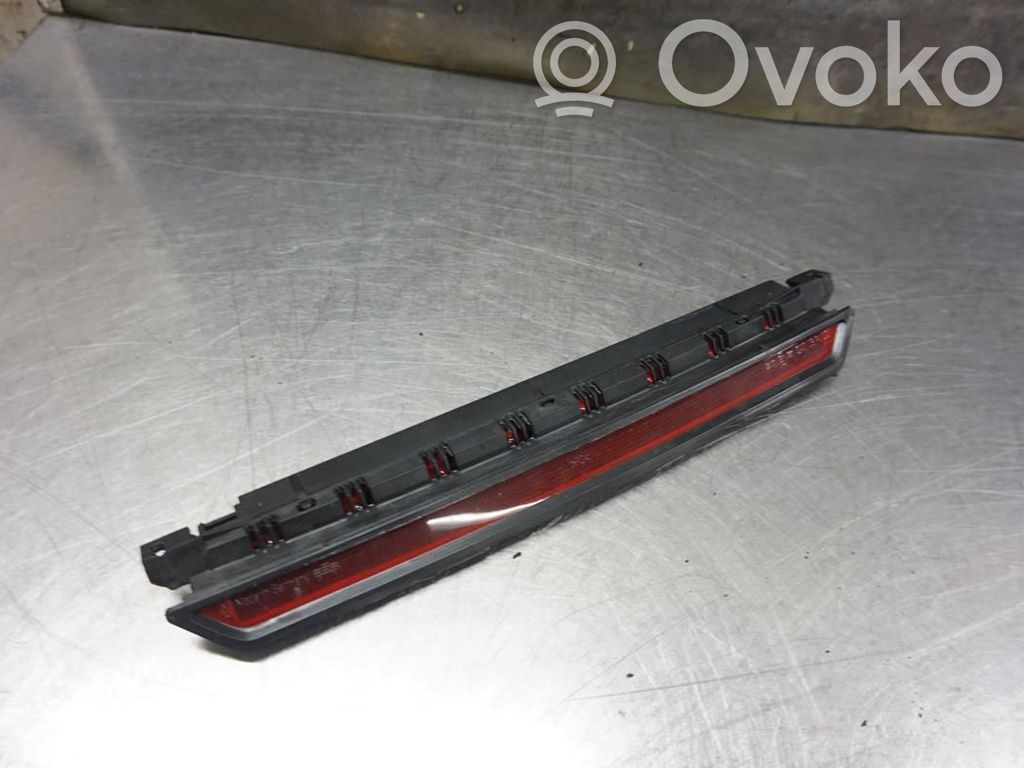 Volkswagen PASSAT B5 Luce d’arresto centrale/supplementare 