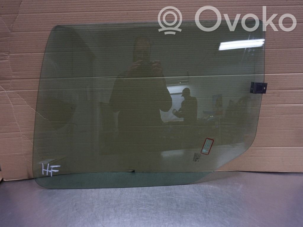 Volkswagen Crafter Vitre de fenêtre porte avant (4 portes) 