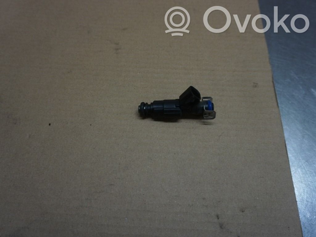 Volvo S40 Inyector de combustible 