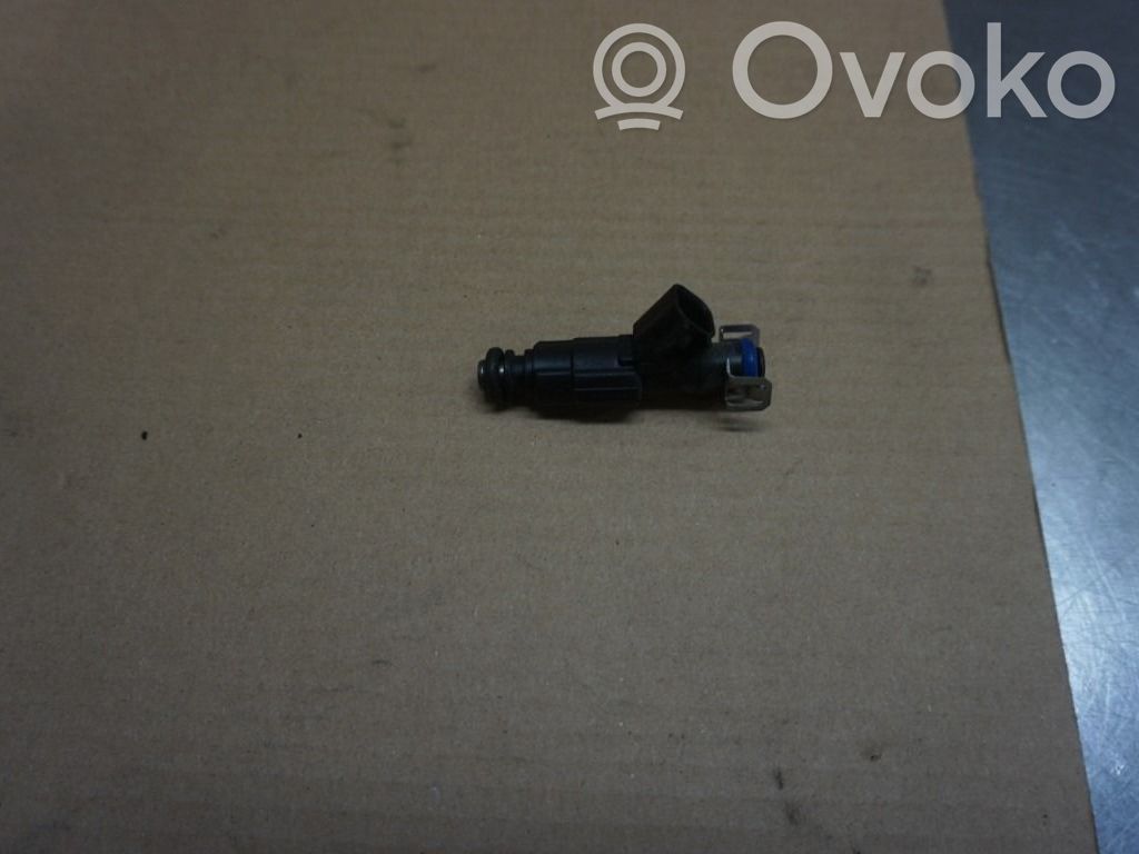 Volvo S40 Inyector de combustible 