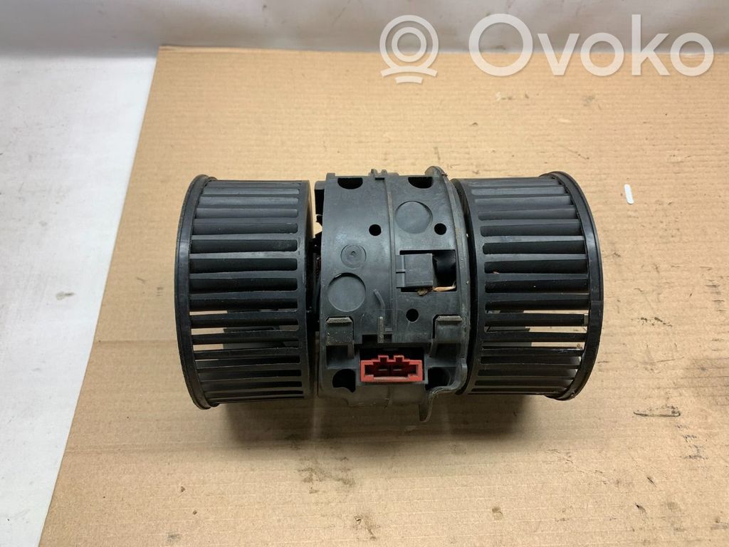Opel Vivaro Pulseur d'air habitacle