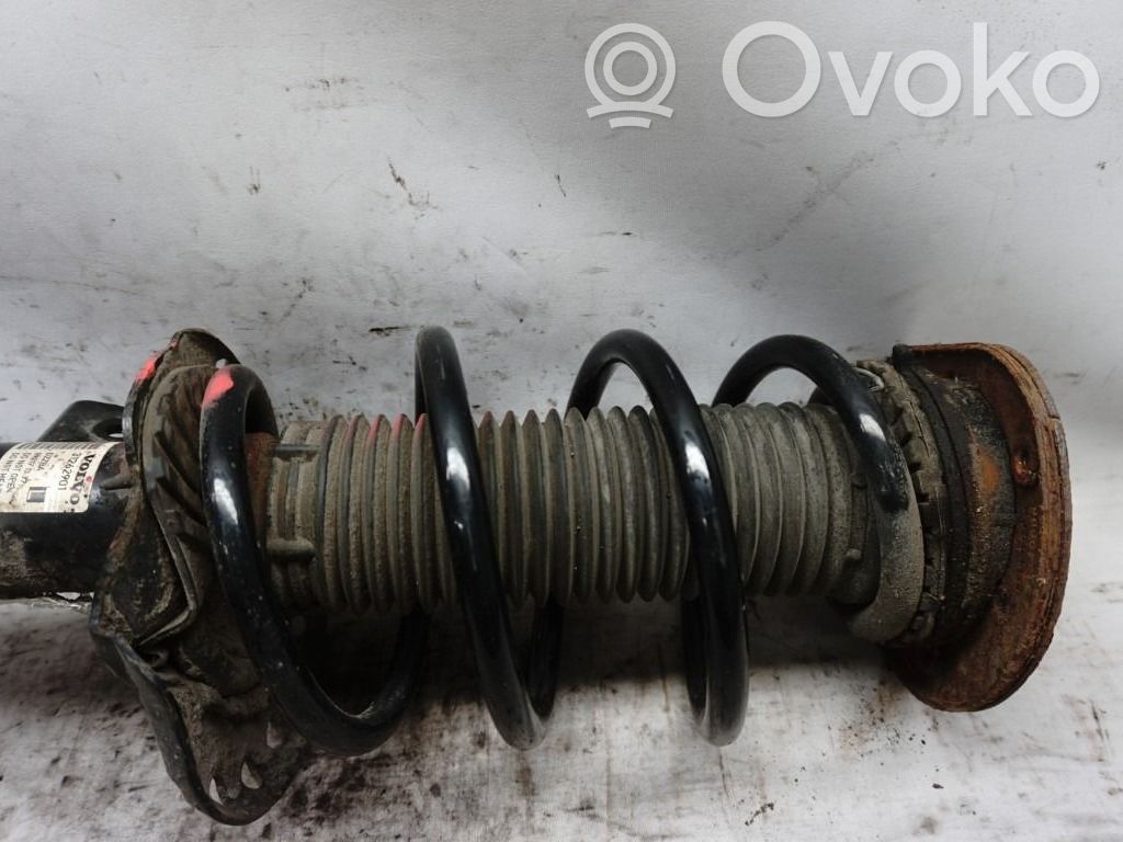 Volvo V60 Ammortizzatore anteriore con molla elicoidale