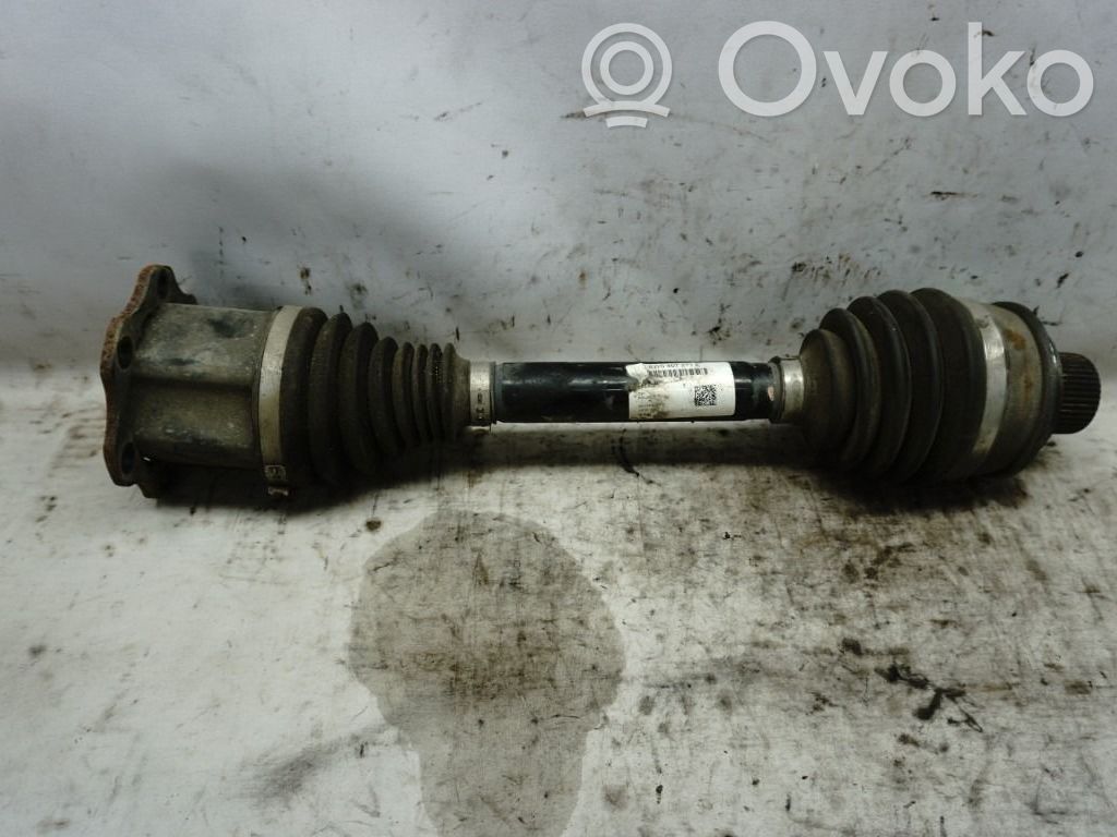 Etuvetoakseli   8W0407271E
