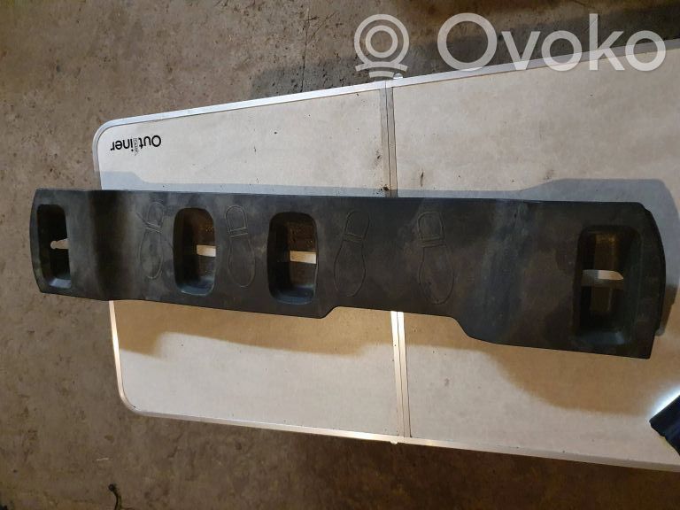 Chevrolet Captiva Inne elementy wykończenia bagażnika 