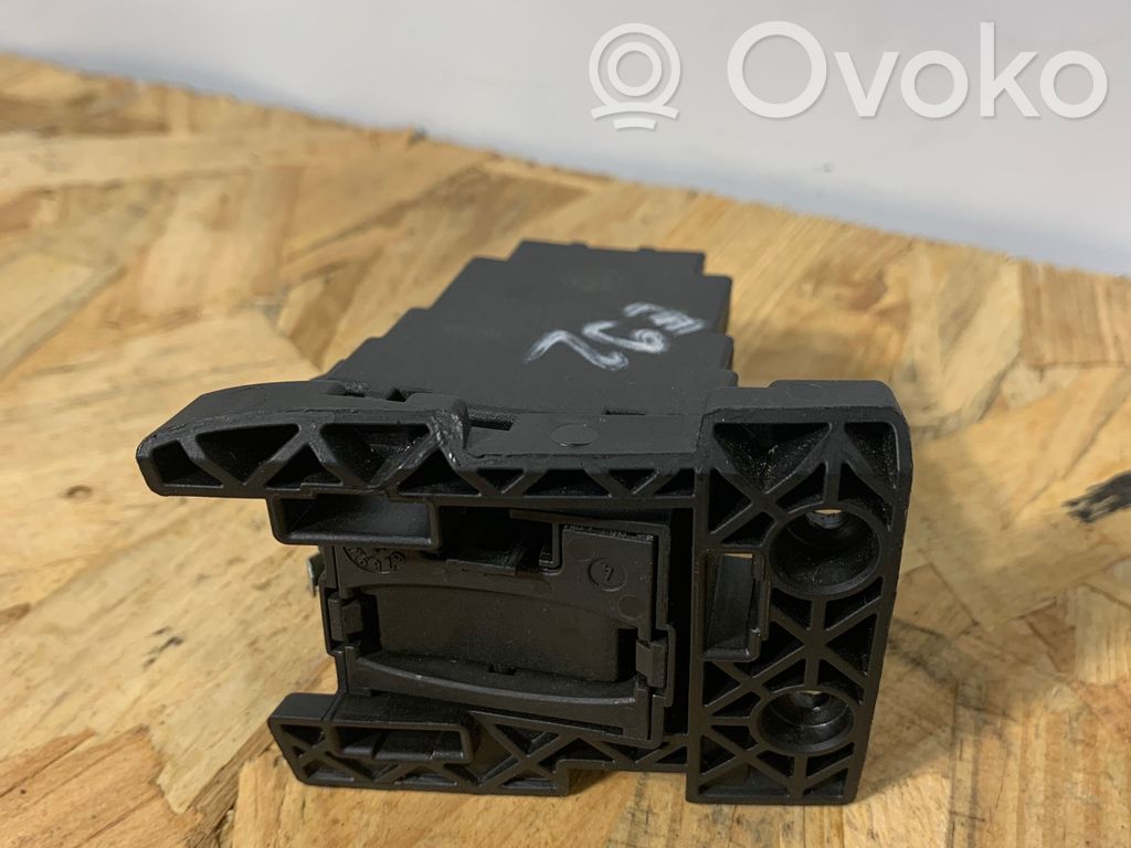 Lector de tarjeta/llave de arranque   62510
