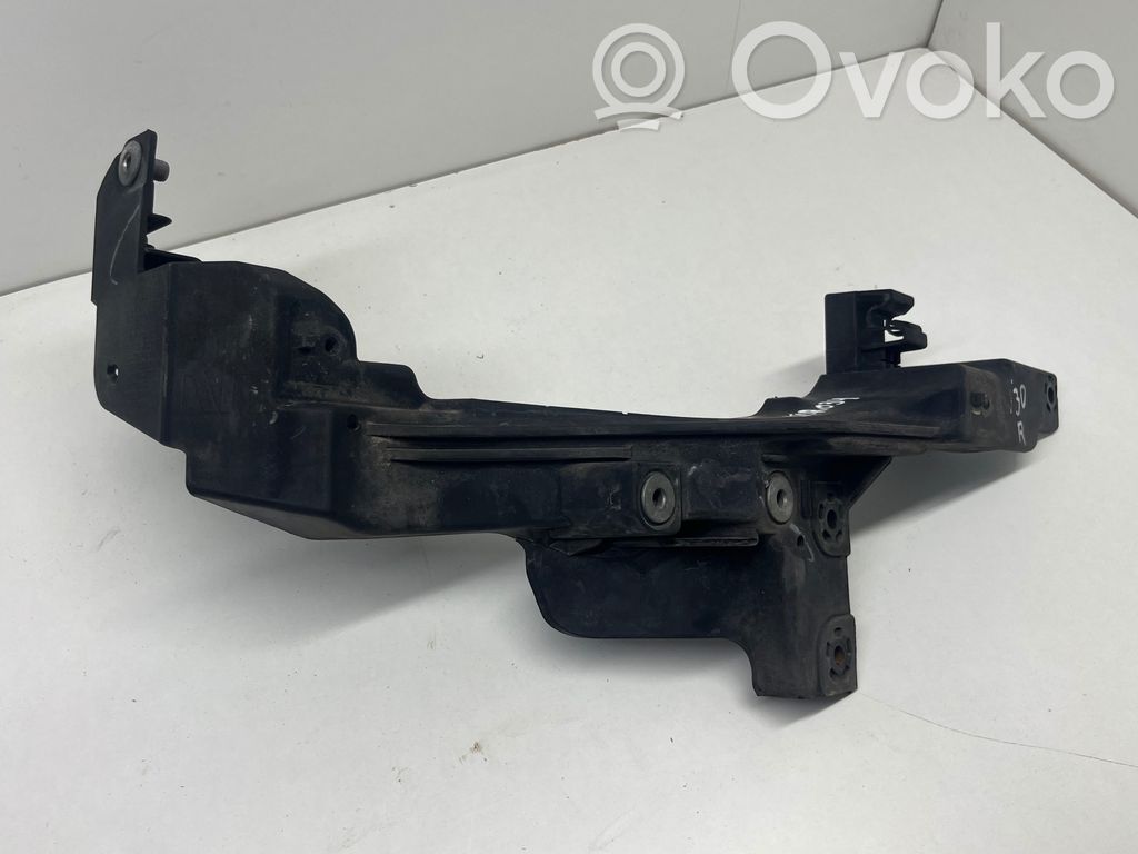 Halterung Scheinwerfer   64166A6000,PA6GF30